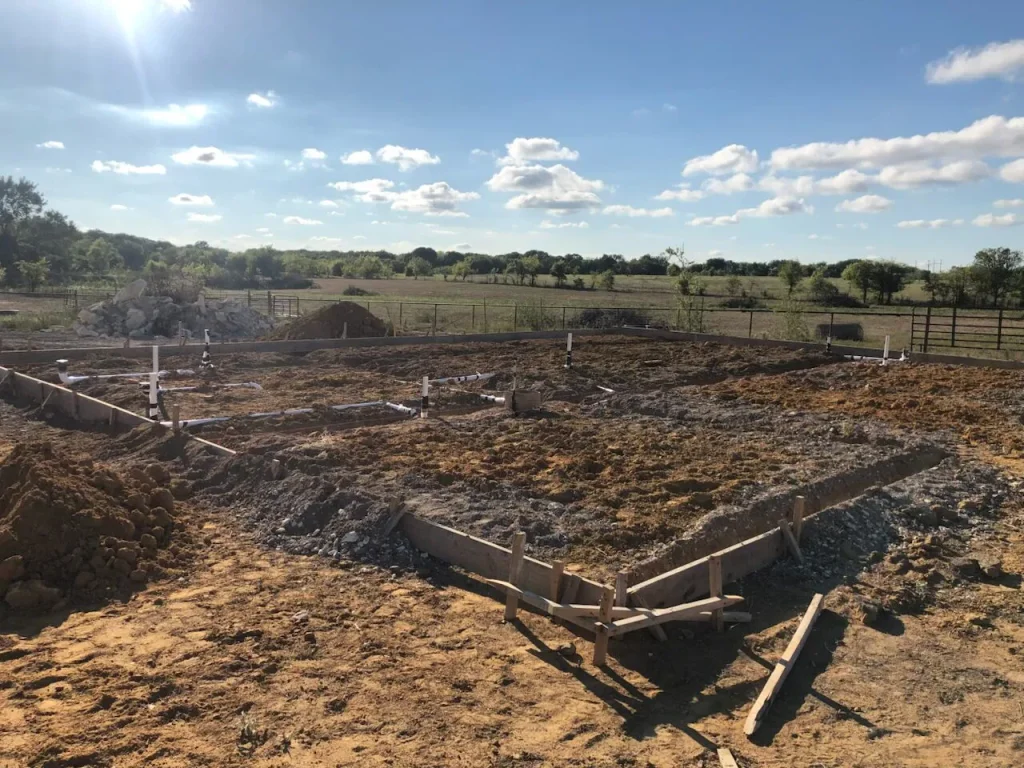 Real building site during preparations for a barndominium build in Tennessee